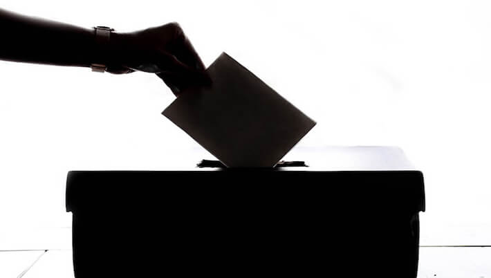 voto en blanco, nulo y abstención