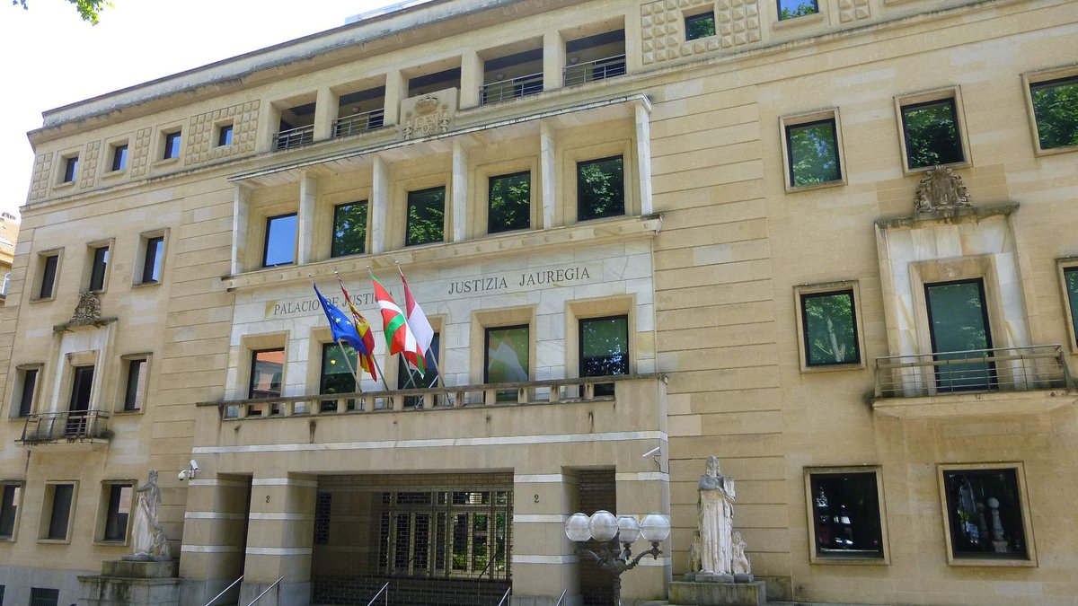 Fachada del Palacio de Justicia de Bilbao, sede del tribunal vasco que negó la incapacidad absoluta a la autónoma